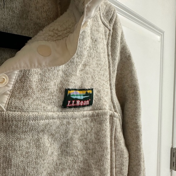 L.L. Bean pullover - Picture 3 of 3